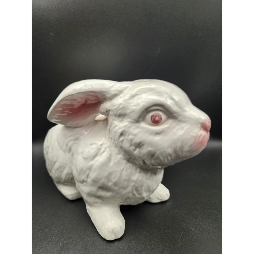 Vintage Lefton Ceramic Rabbit Planter. Made In Taiwan Hand Painted